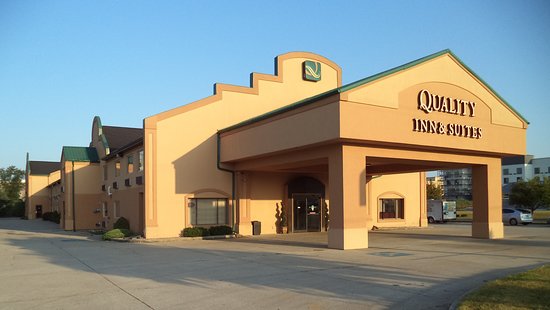 Motel 6 Elkhart, IN