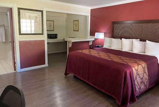 Mission Inn and Suites - Hayward