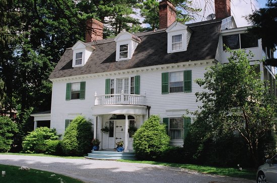 Hampton Terrace Inn
