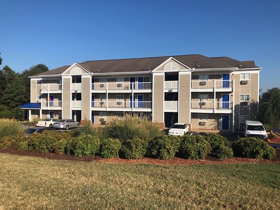 Intown Suites Extended Stay Select Charlotte NC- University