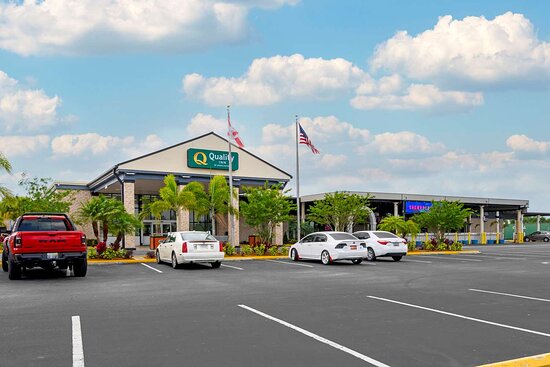 Quality Inn And Conference Center Tampa-Brandon