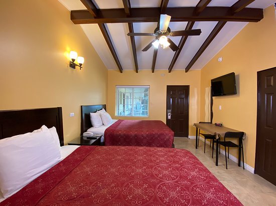 El Patio Inn
