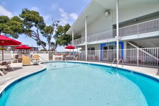 Motel 6 Monterey