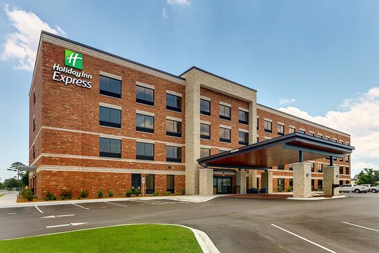 Holiday Inn Express Wilmington - Porters Neck By IHG