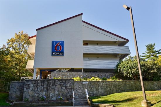 Motel 6 Nashua, NH - South