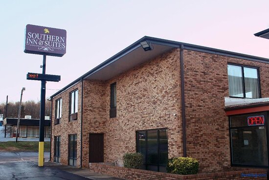 Southern Inn & Suites