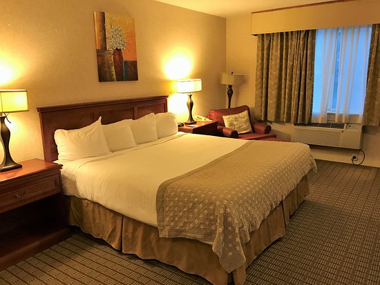 Ramada by Wyndham Draper