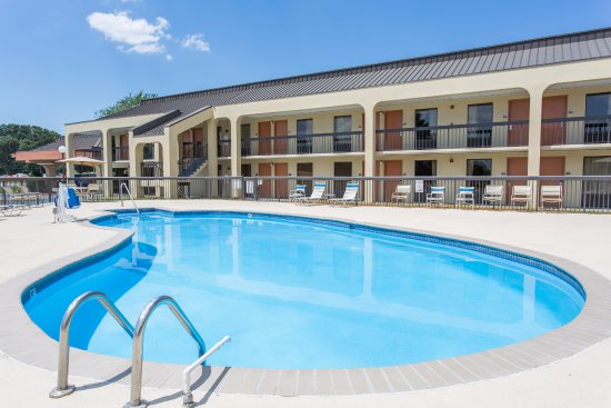Days Inn By Wyndham Norfolk Airport