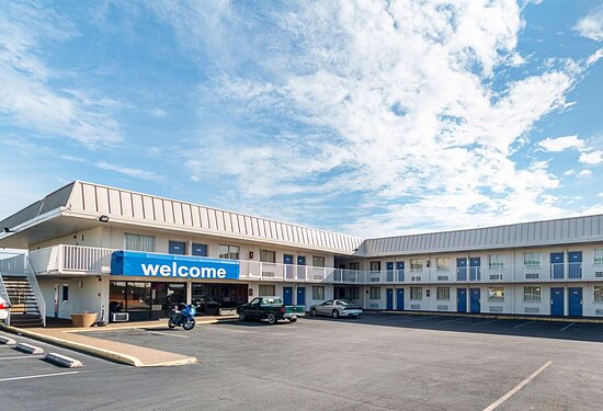Motel 6 San Antonio, TX - I-10 West