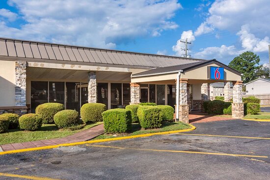 Motel 6 Warner Robins
