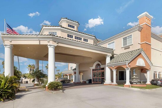 Comfort Suites Oceanside Camp Pendleton Area