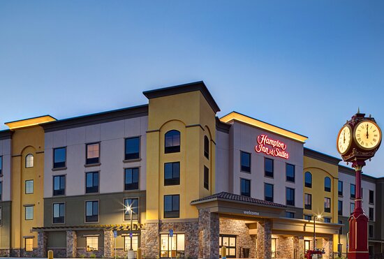 Hampton Inn & Suites Marina
