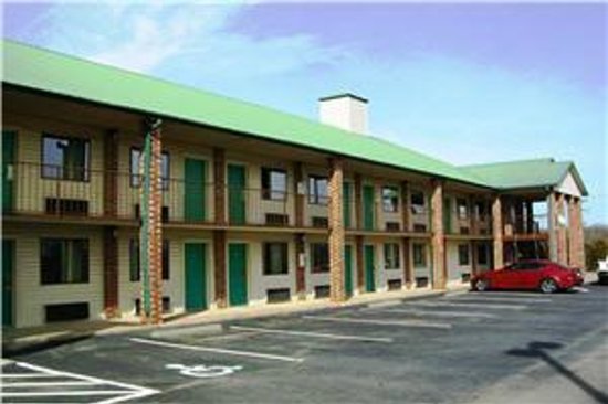 Motel 6 Ozark, AR