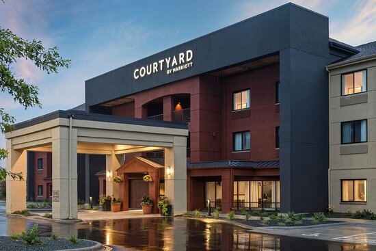 Courtyard by Marriott Minneapolis St. Paul/Roseville