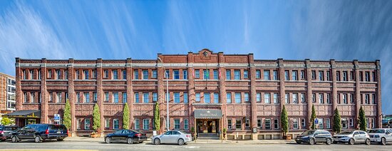 MarQueen Hotel