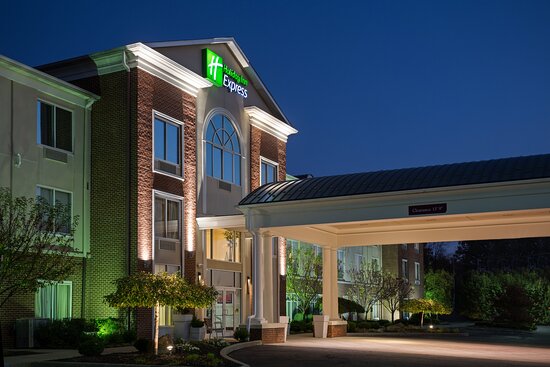 Holiday Inn Express & Suites Youngstown N (warren/niles) By IHG