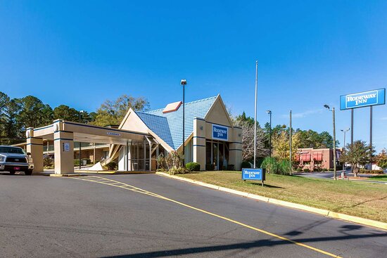 Super 8 By Wyndham Macon GA