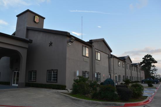Super 8 by Wyndham Huntsville