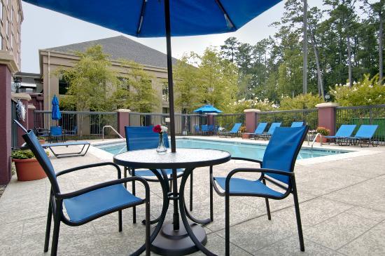 Hampton Inn & Suites Alpharetta