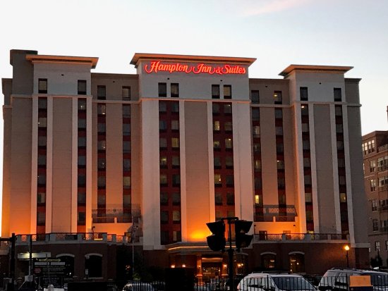 Hampton Inn & Suites Albany-Downtown