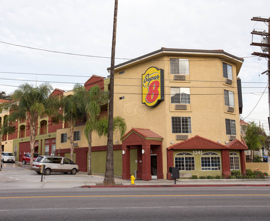 Super 8 by Wyndham Los Angeles Downtown