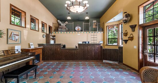 Northern Queen Inn