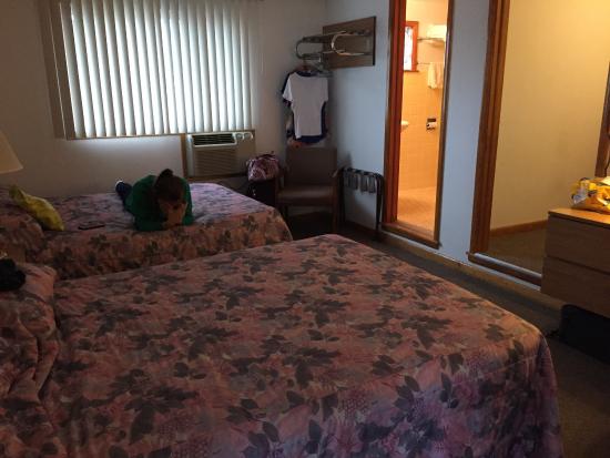 Finch Motel