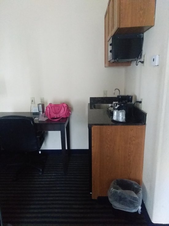 Quality Inn Tulsa – Downtown West