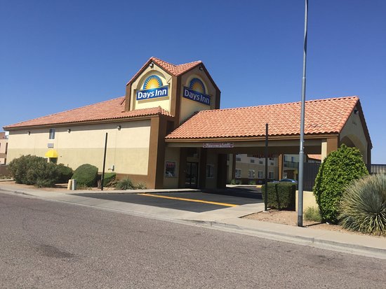 Days Inn by Wyndham Phoenix North