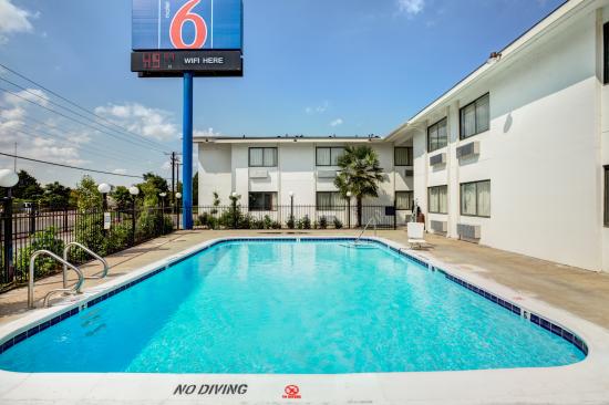 Motel 6 Dallas - South