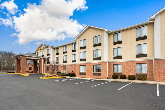 La Quinta Inn & Suites by Wyndham Norwich-Plainfield-Casino