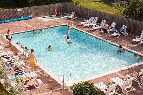 Winnapaug Inn