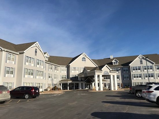 Country Inn & Suites by Radisson, Appleton Airport - Fox River Mall Area
