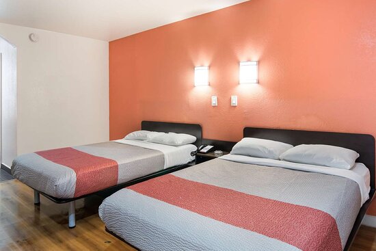 Motel 6 Fort Worth - Seminary