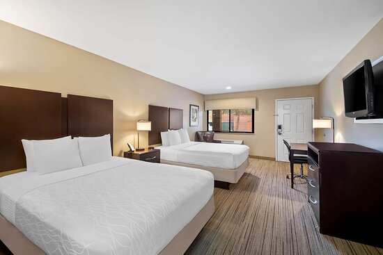 Best Western Cedar Inn