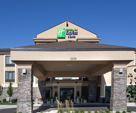 Holiday Inn Express & Suites Logan By IHG