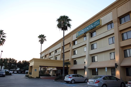 La Quinta Inn & Suites by Wyndham Houston NW Brookhollow
