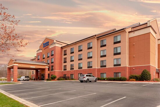 Fairfield Inn & Suites Charlotte Matthews
