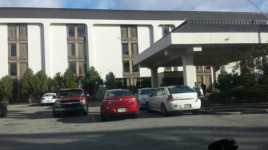 Travelodge by Wyndham Columbus North
