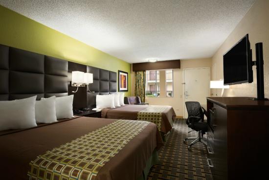 Days Inn by Wyndham Dallas Irving