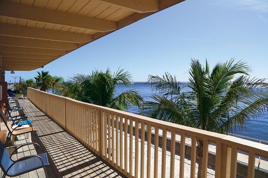 Oceanic Motel