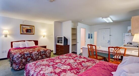 InTown Suites Extended Stay Denver CO - Aurora South