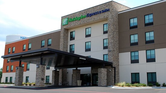 Holiday Inn Express & Suites White Hall By IHG