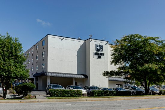 The University Inn