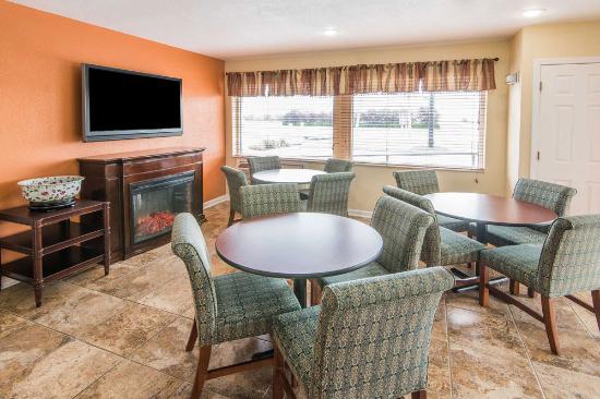 Grove City Travel Inn By Oyo Columbus South