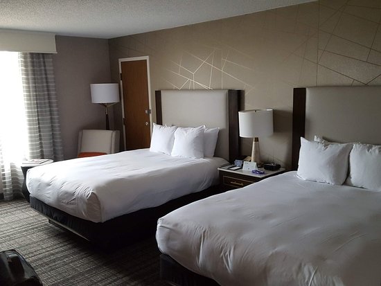 DoubleTree by Hilton Hotel Dallas Near the Galleria