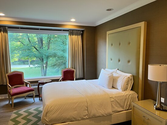 The Rocky River Inn
