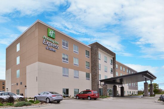 Holiday Inn Express & Suites Marshalltown By IHG