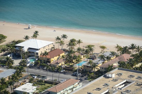 Ebb Tide Oceanfront Resort