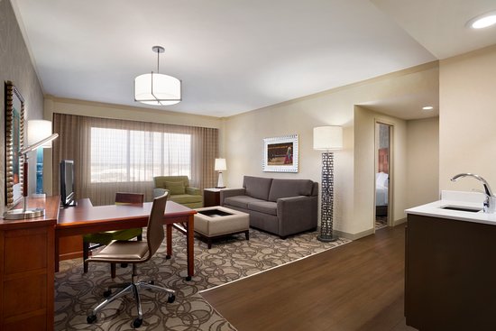 Embassy Suites by Hilton San Antonio Airport